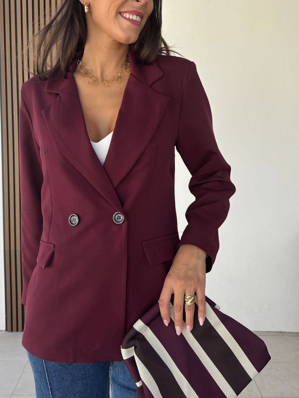 Blazer Sara burdeos