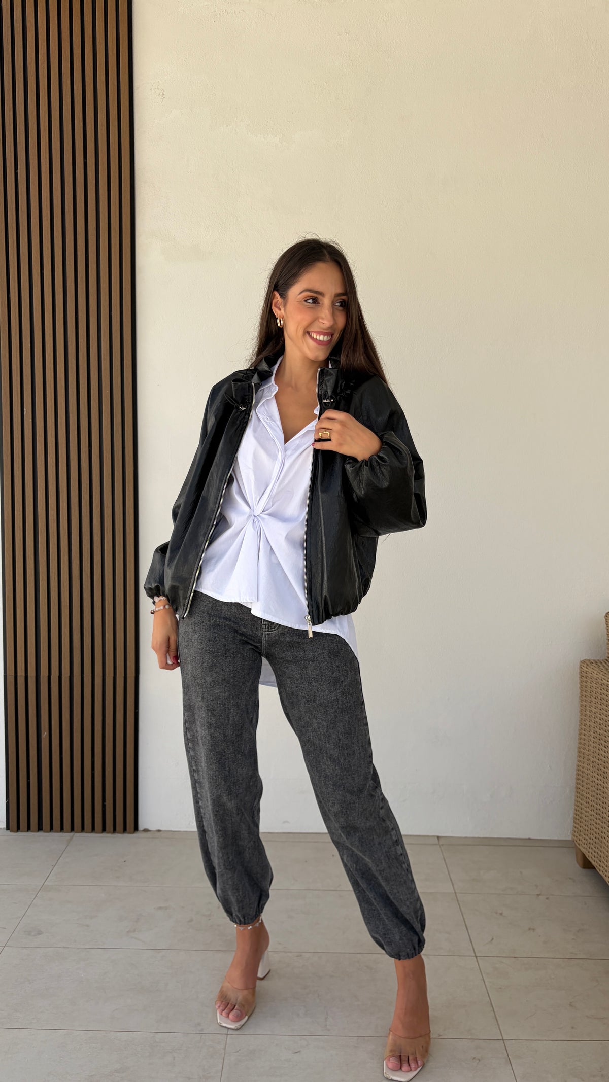 Bomber Paula polipiel negra