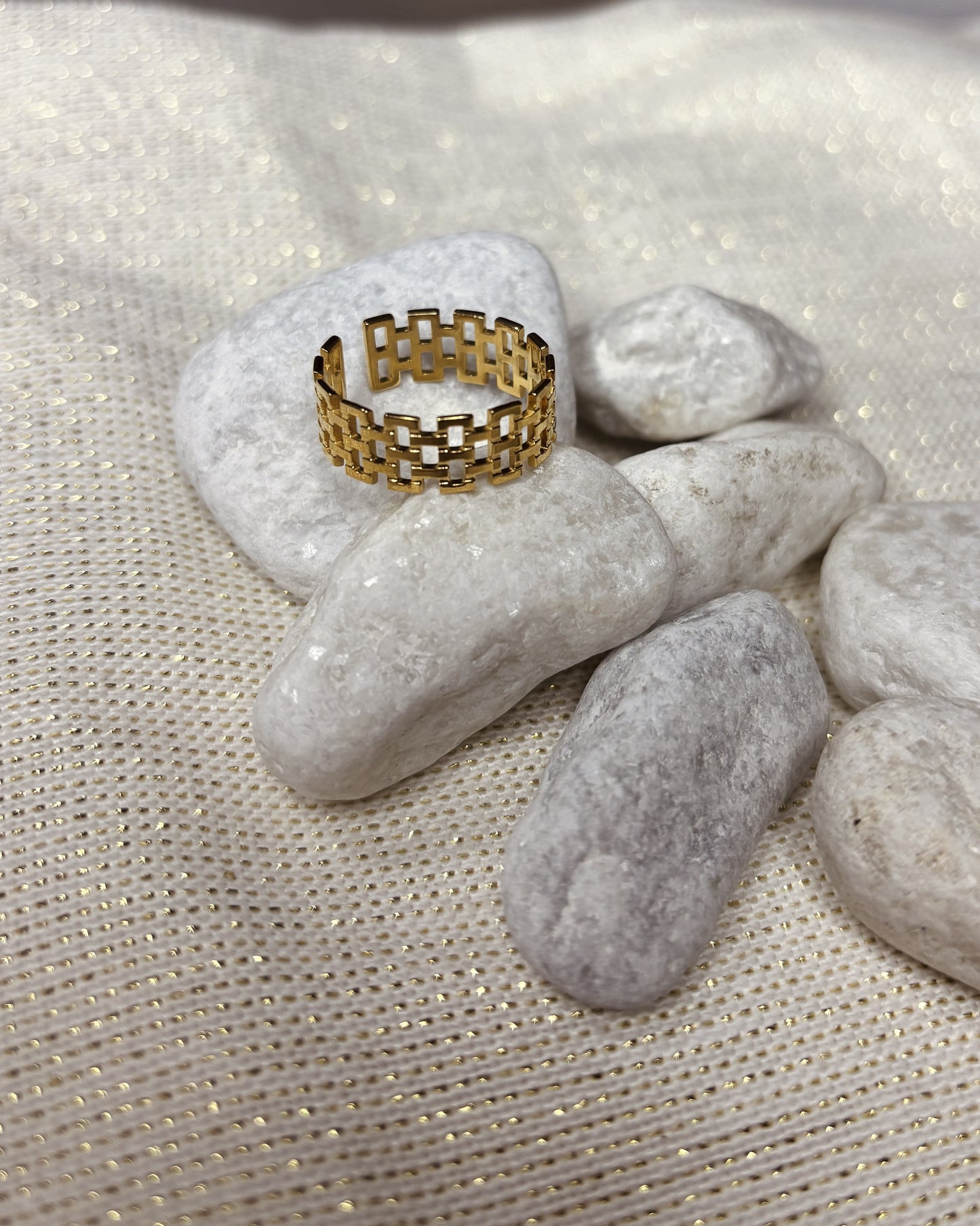 Anillo Irina