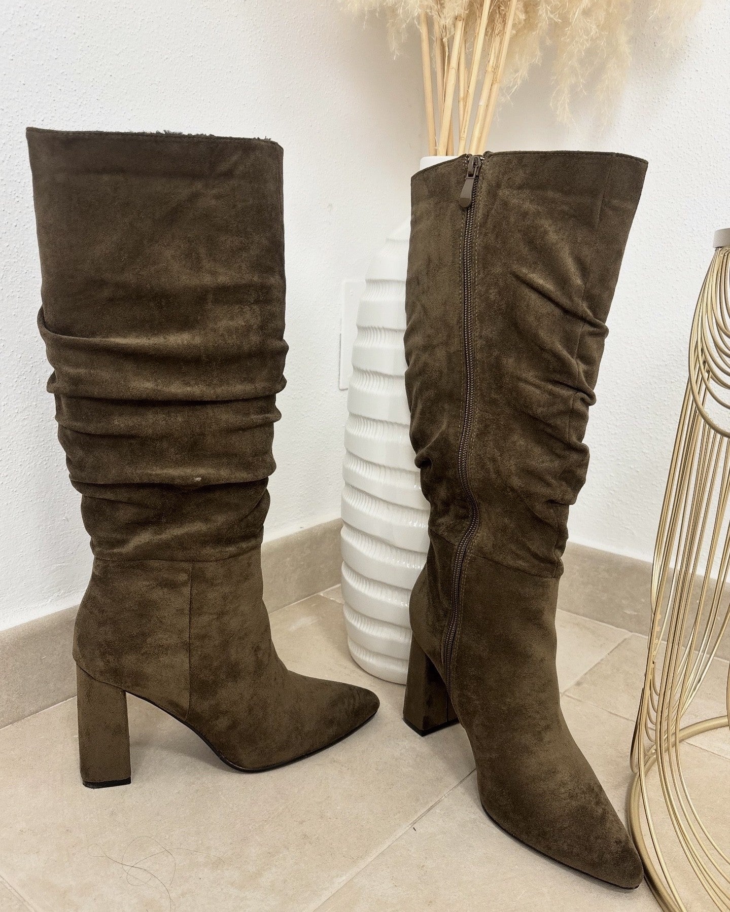 Bota Annita
