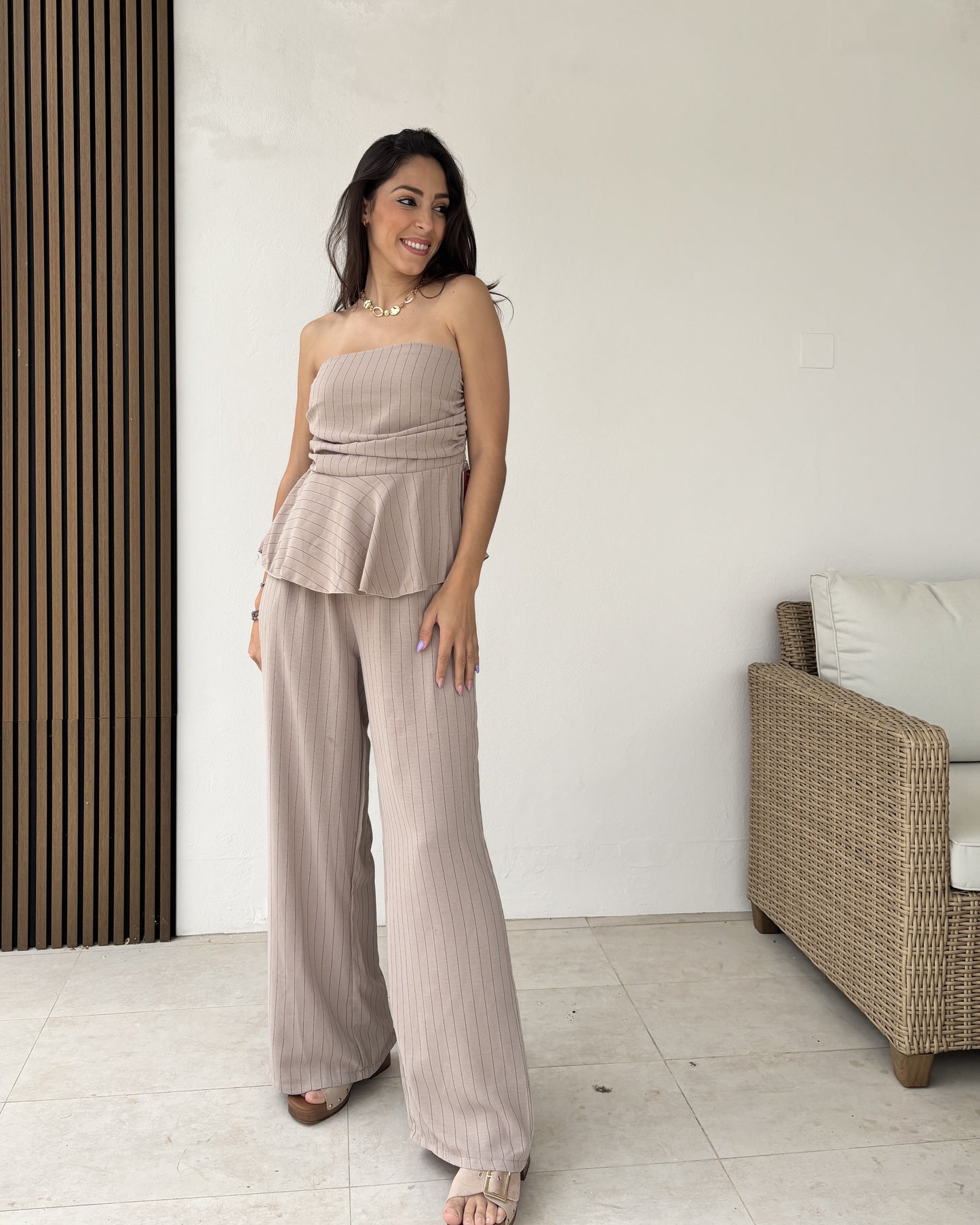 Conjunto Jimena Taupe