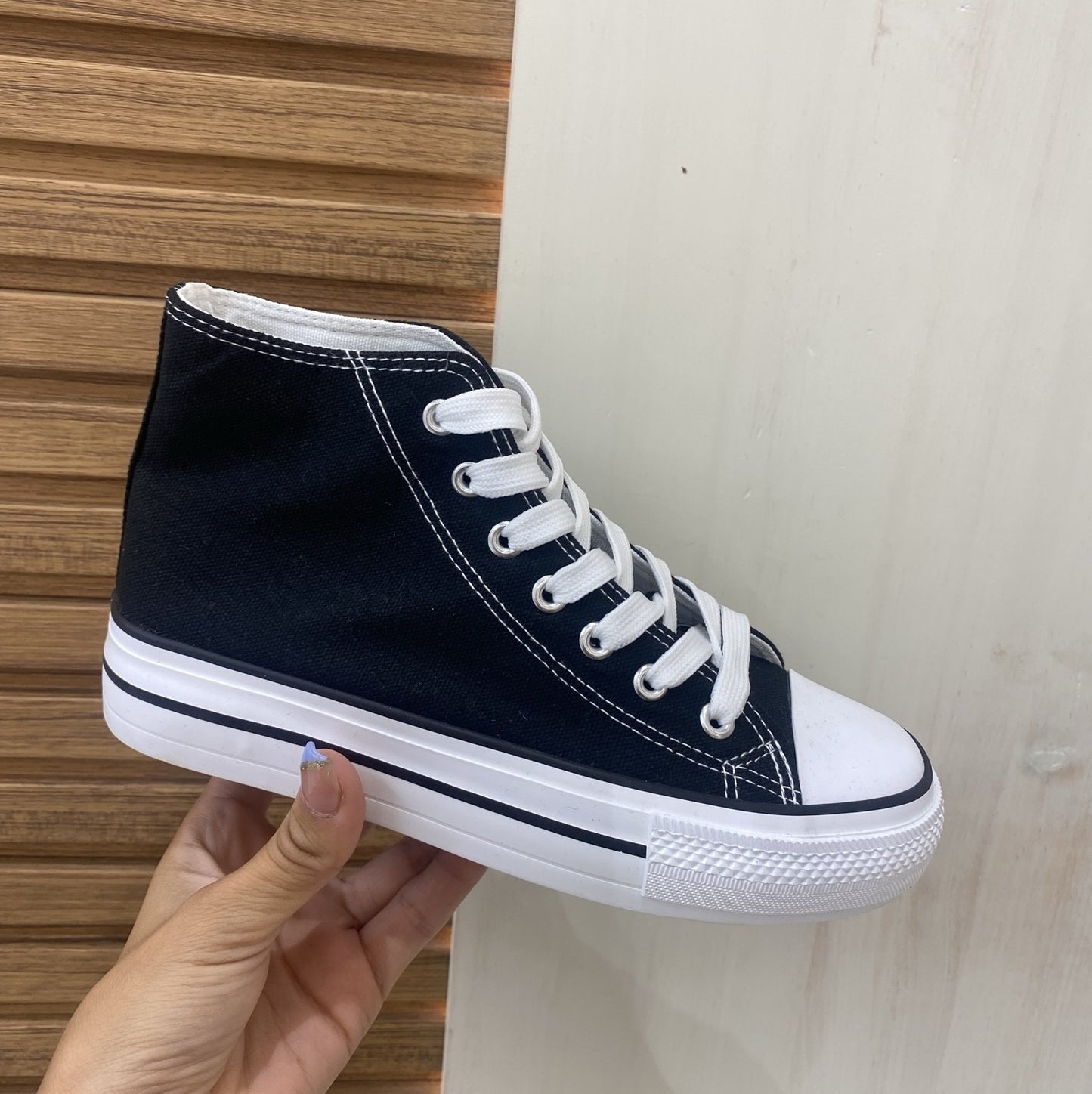 Convers Classic Negra