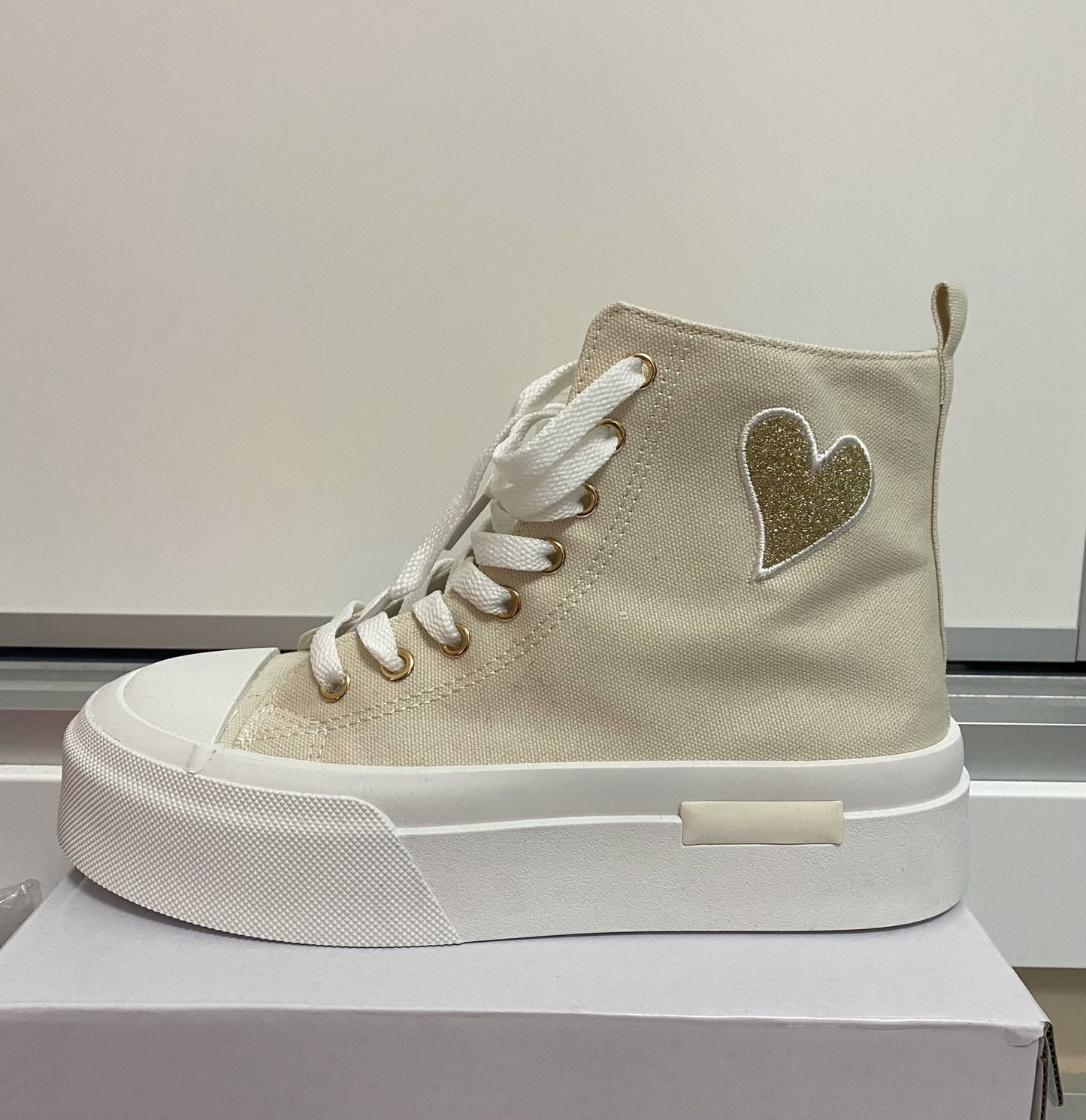 Converse Corazón Dorado