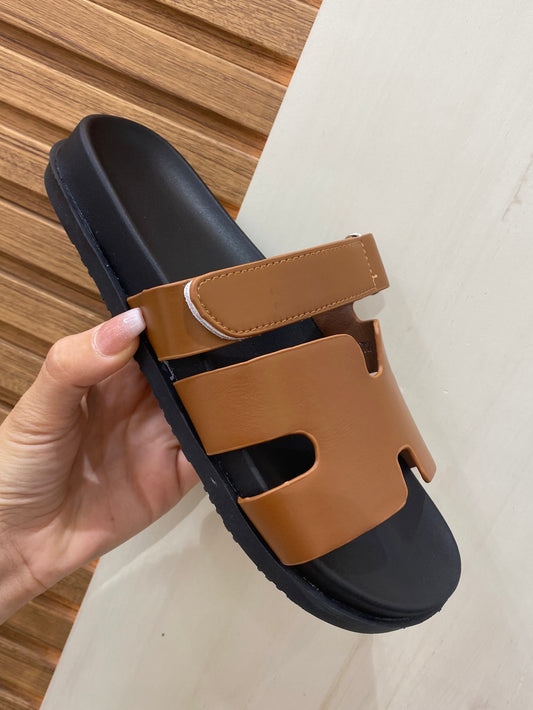 Sandalia Ambar Camel
