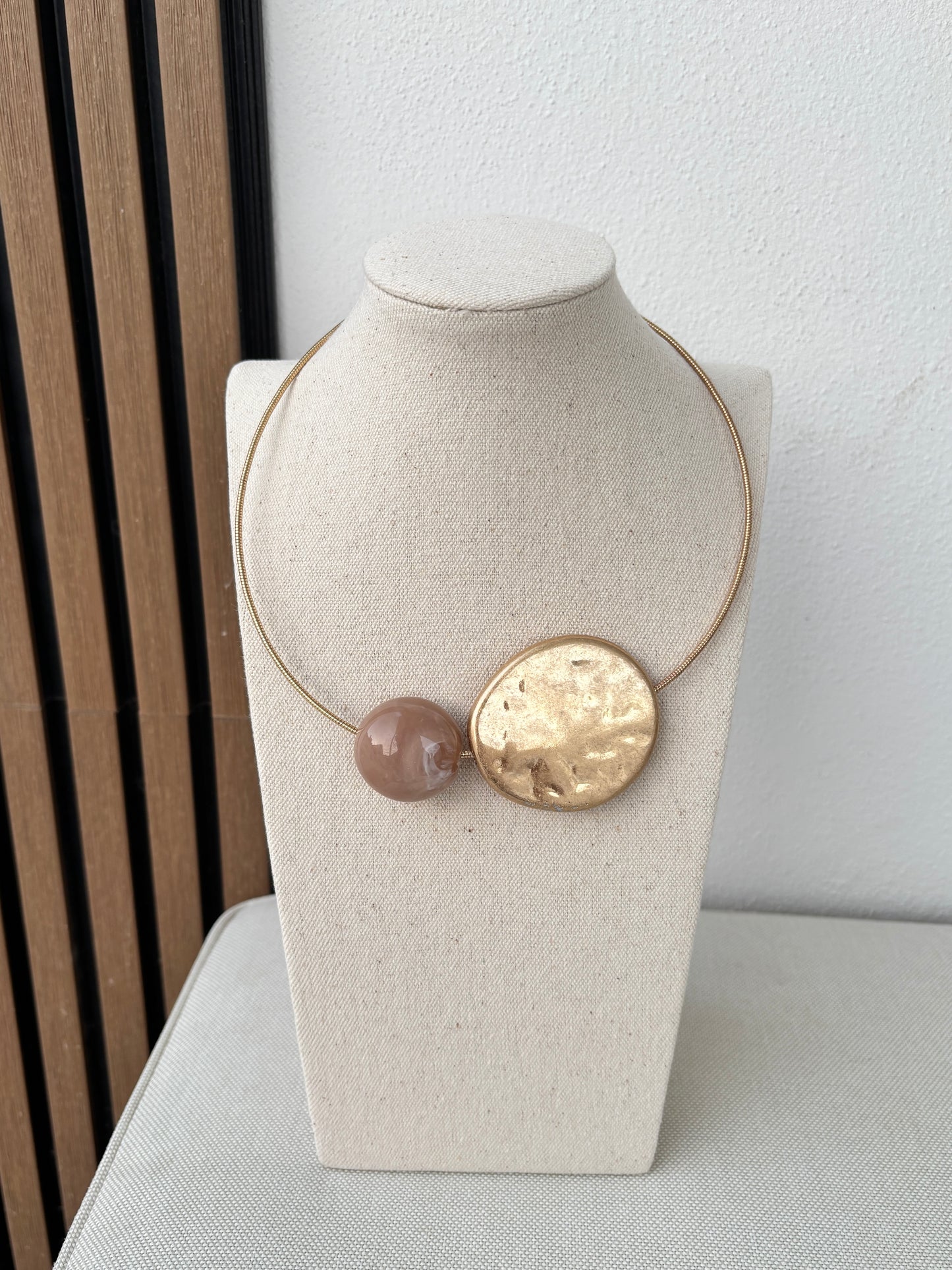 Collar doble piedra