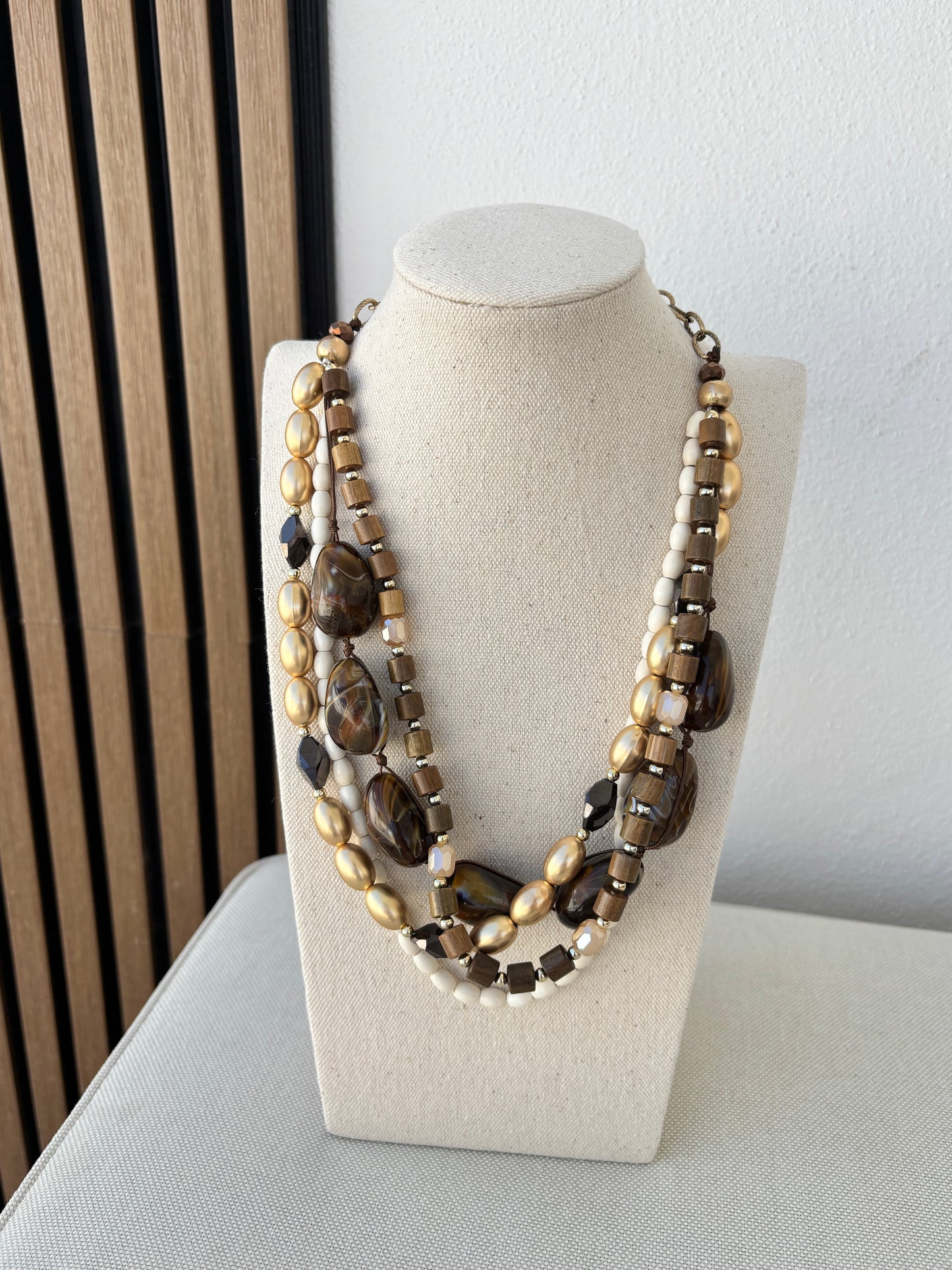 Collar Ada
