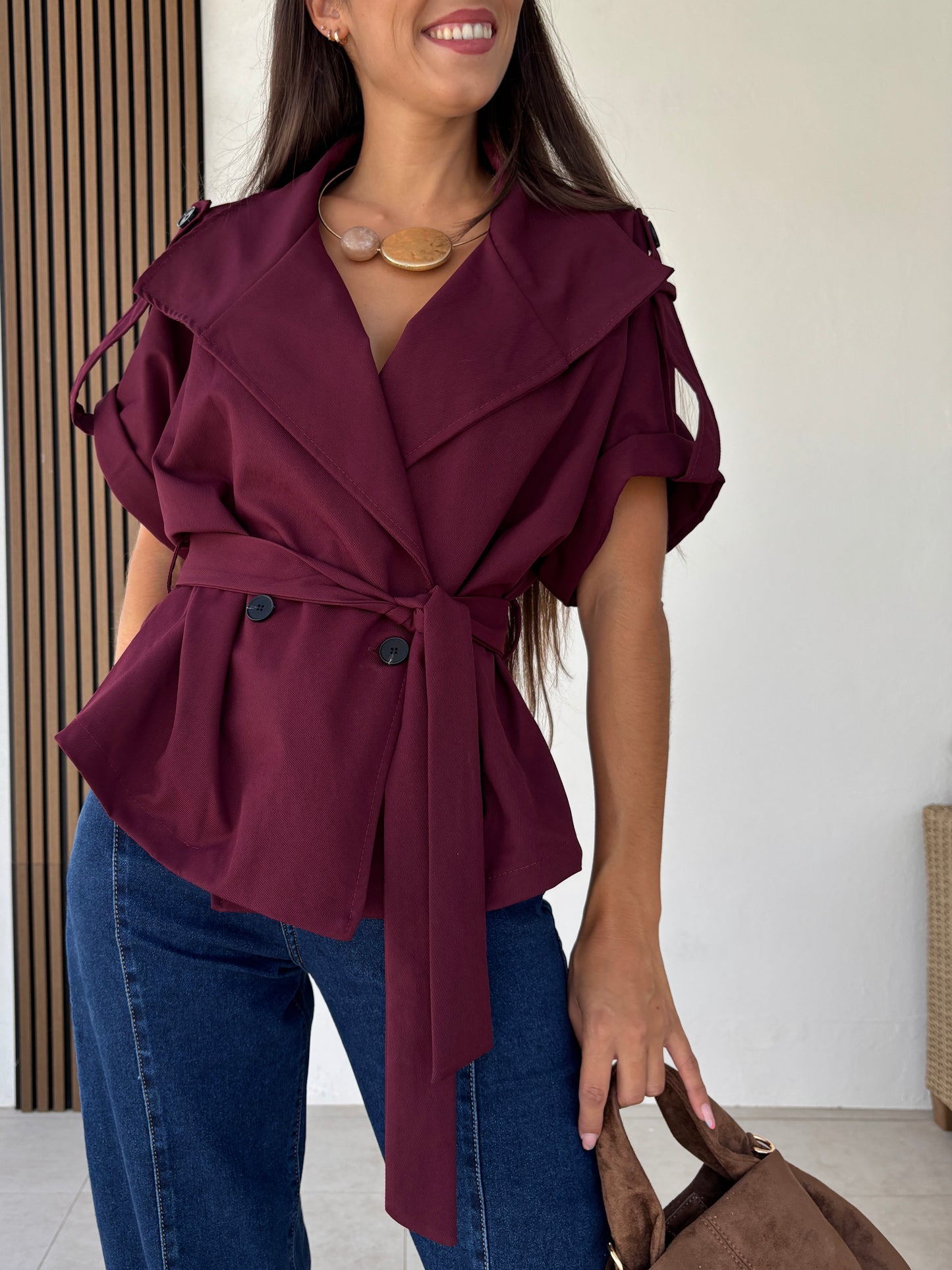 Chaqueta burdeos Camila