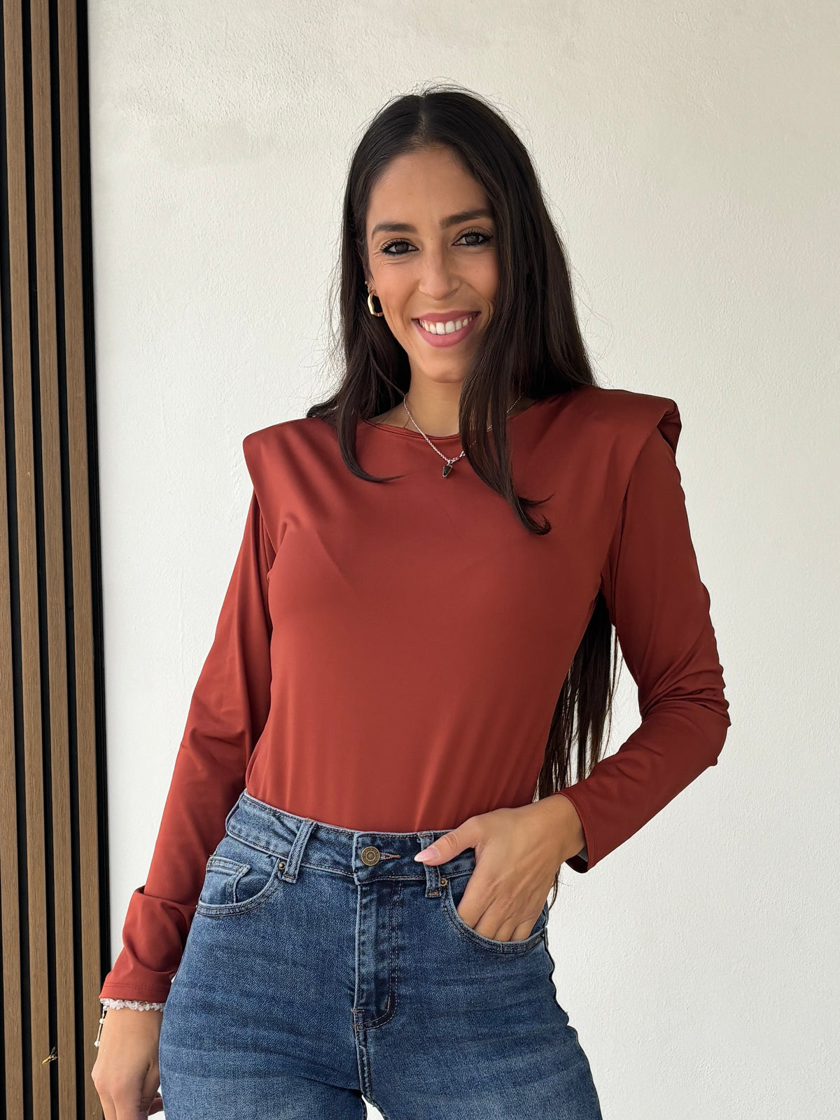 Blusa básica hombreras Cardera