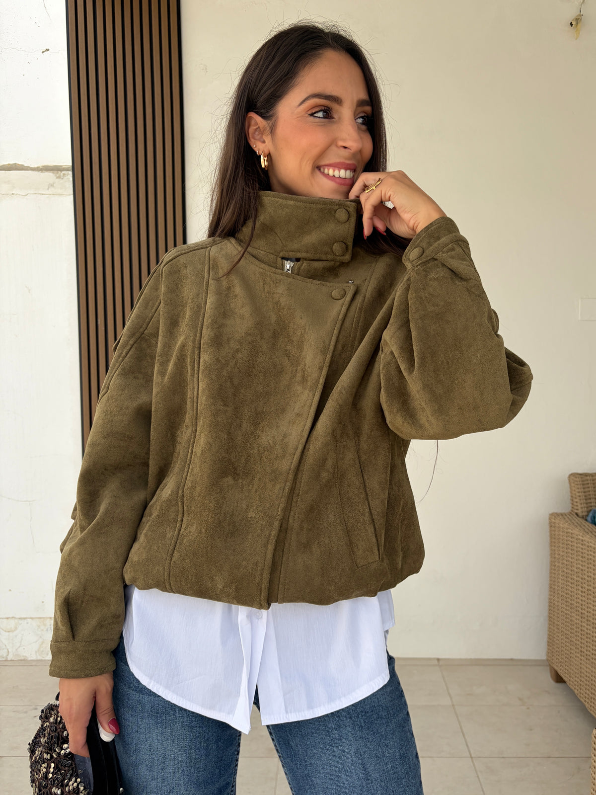 Bomber antelina verde oliva
