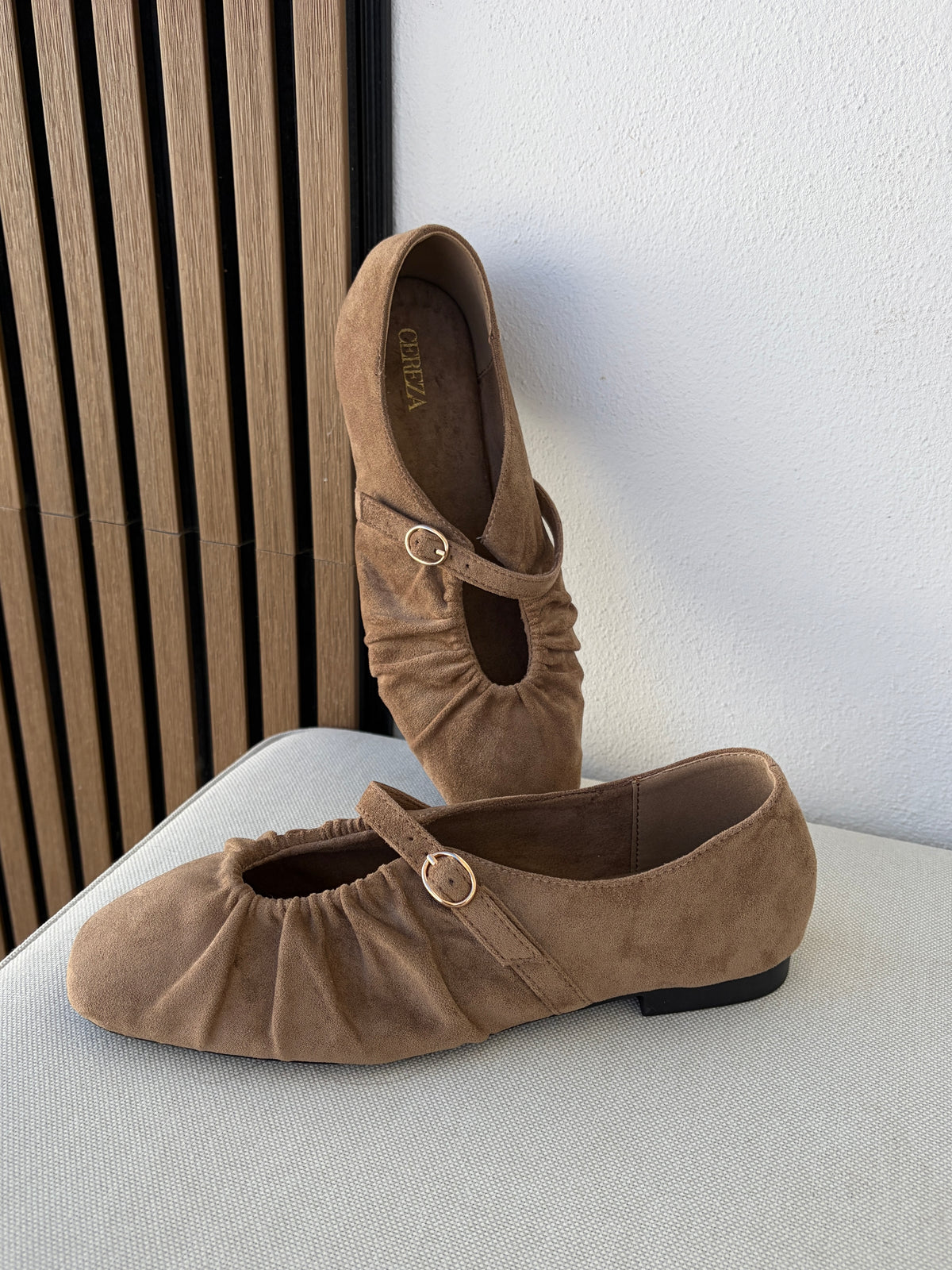 Bailarina frunce beige