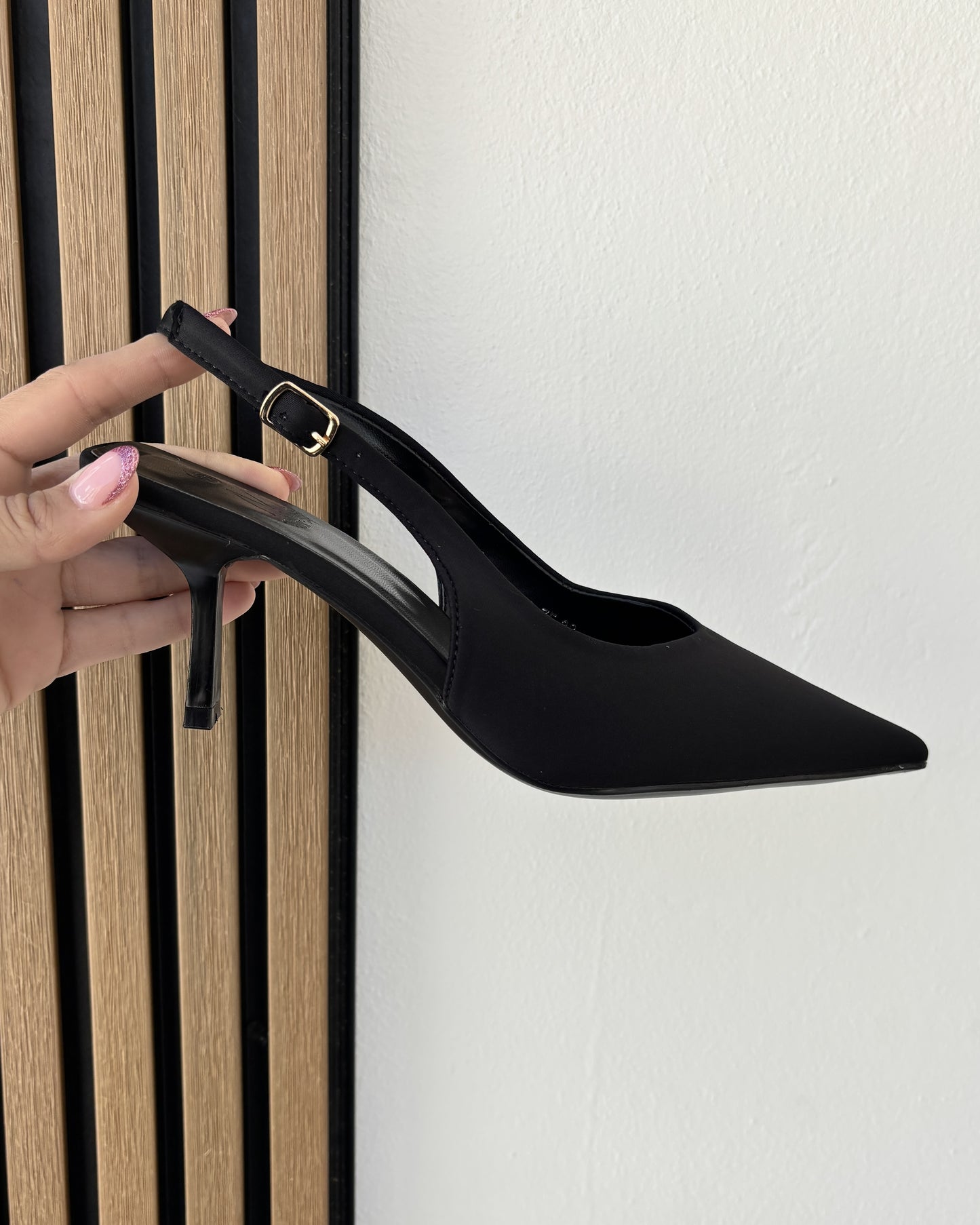 Zapato tacón Minerva Negro